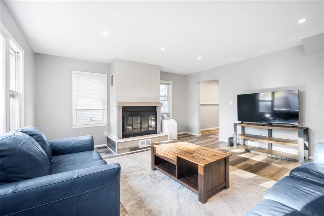 Single Family Halcyon  Dutchess County, NY 12545, MLS-H6334086-8