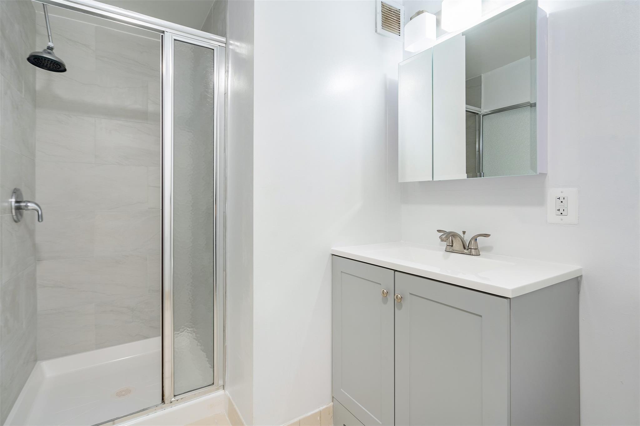 Coop 119 St  Manhattan, NY 10035, MLS-H6334091-10