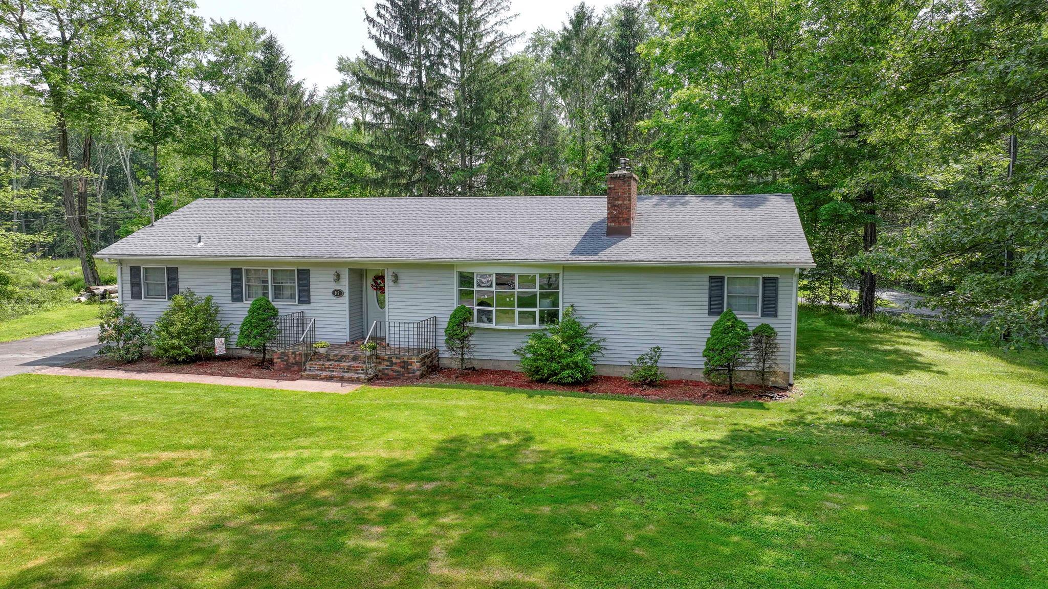 Single Family Walker Valley  Sullivan County, NY 12566, MLS-H6334407-2