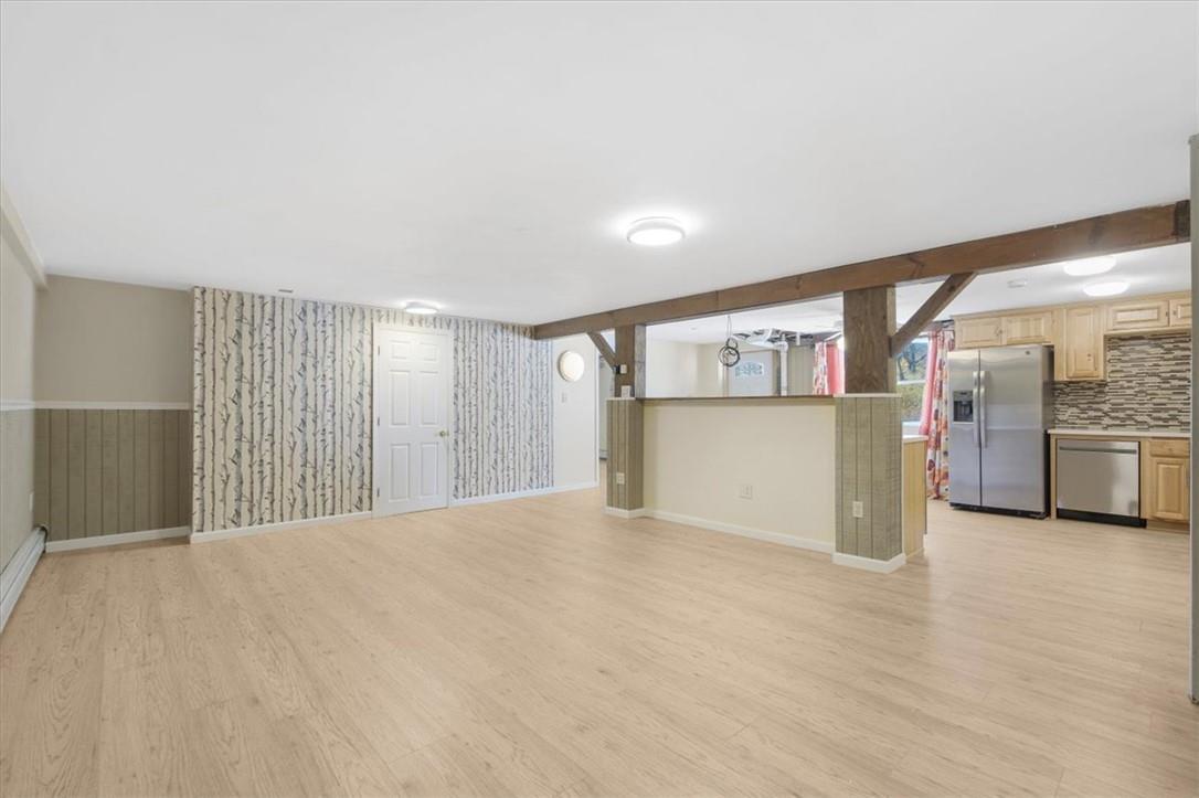 Single Family Bushwick  Dutchess County, NY 12603, MLS-H6334421-15