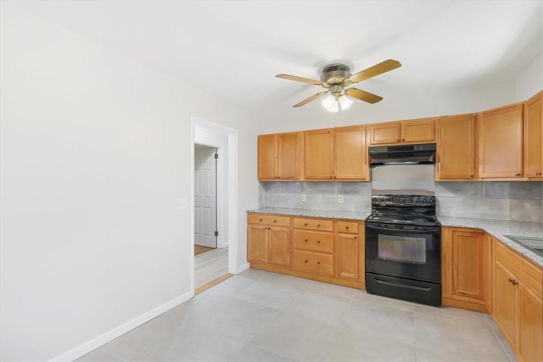 Single Family Bushwick  Dutchess County, NY 12603, MLS-H6334421-8