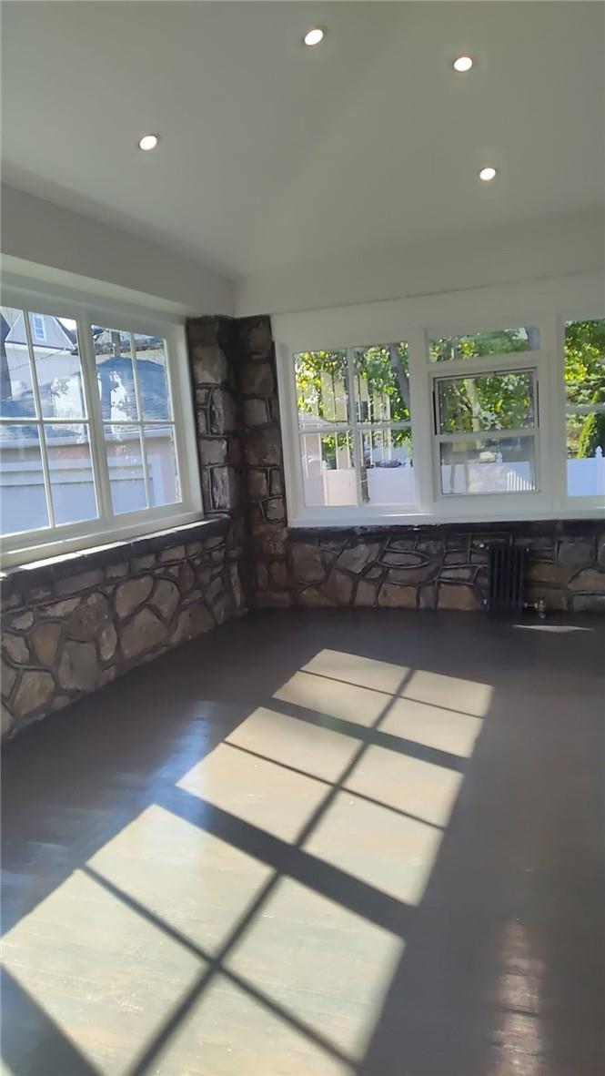 Single Family Forster  Westchester County, NY 10552, MLS-H6334516-14