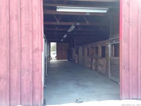 Single Family Hynes  Dutchess County, NY 12570, MLS-H6334942-27