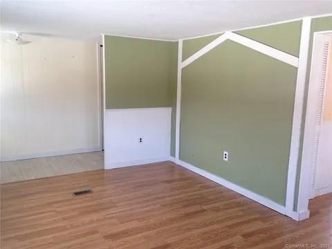 Single Family Hynes  Dutchess County, NY 12570, MLS-H6334942-32