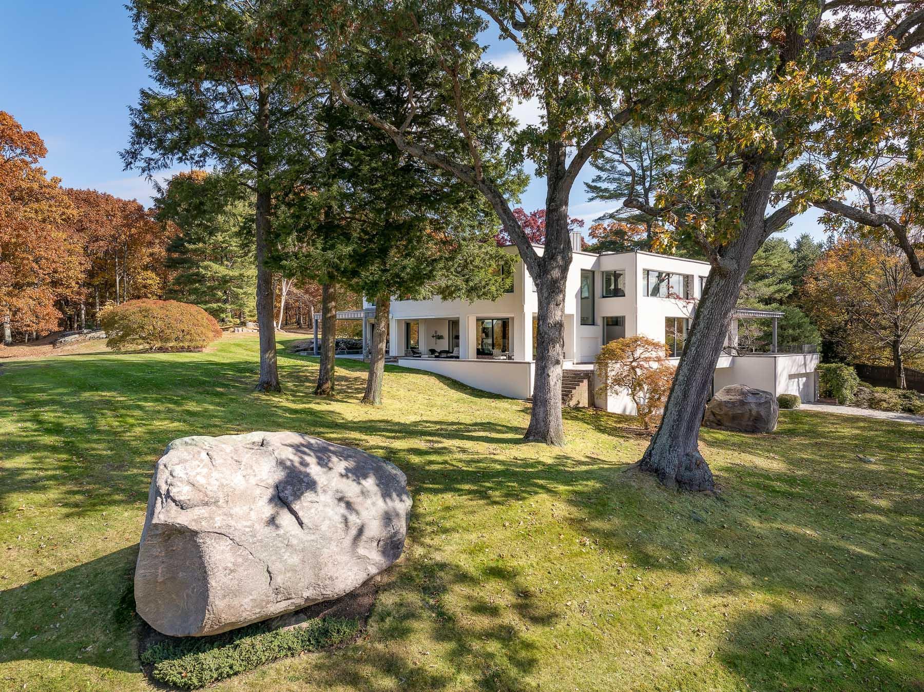 Single Family Raafenberg  Westchester County, NY 10591, MLS-H6335041-2