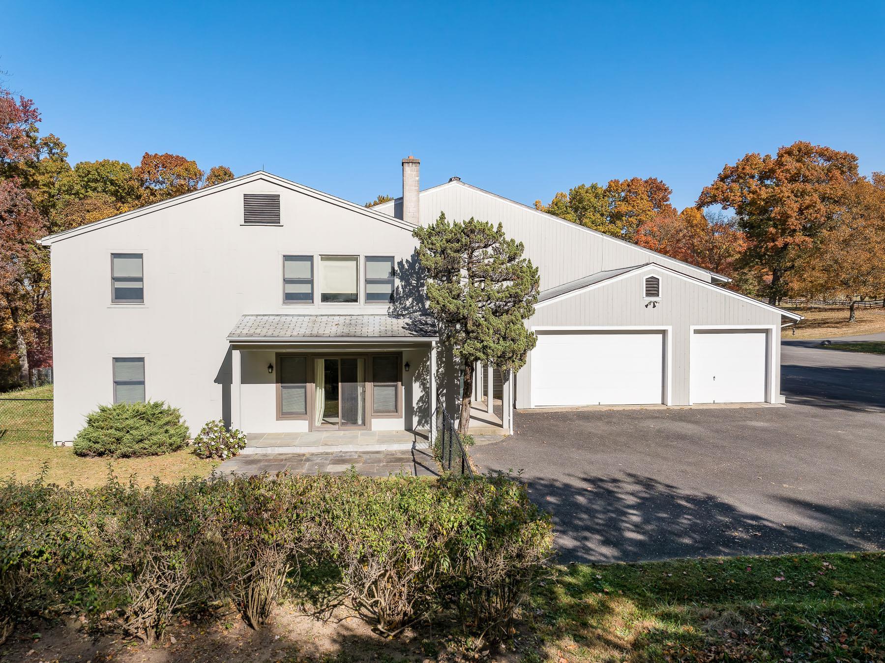 Single Family Raafenberg  Westchester County, NY 10591, MLS-H6335041-21