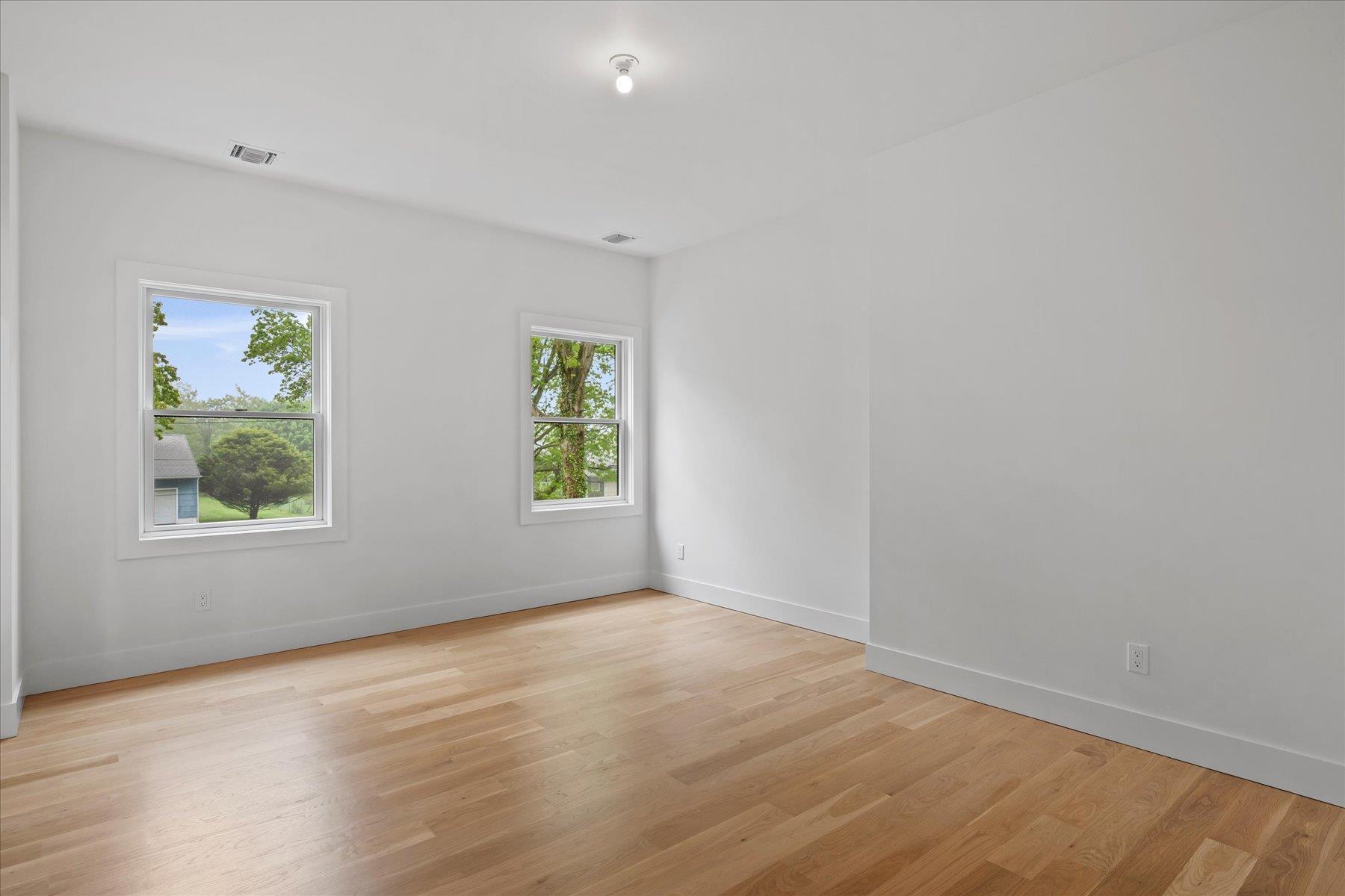 Single Family Greenway East  Suffolk County, NY 11957, MLS-H6335251-19