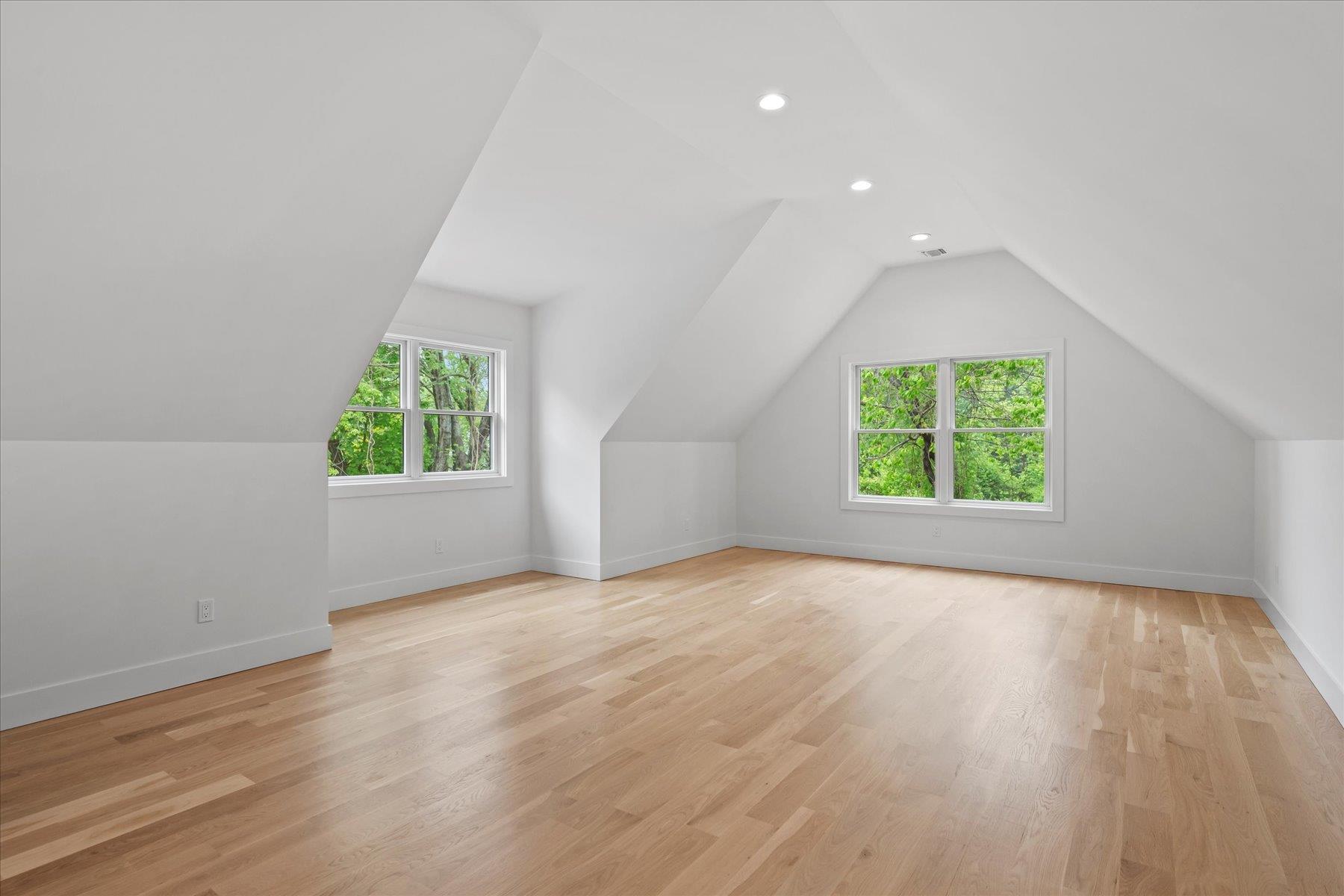 Single Family Greenway East  Suffolk County, NY 11957, MLS-H6335251-22