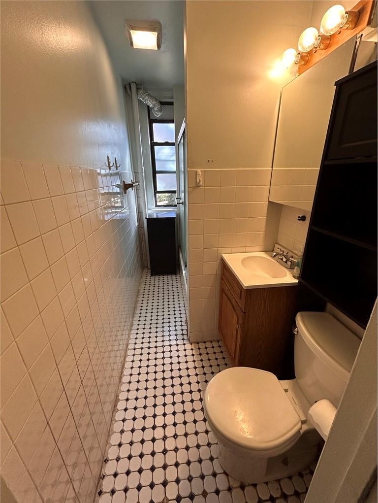 Coop Hoe Avenue  Bronx, NY 10459, MLS-H6335268-5