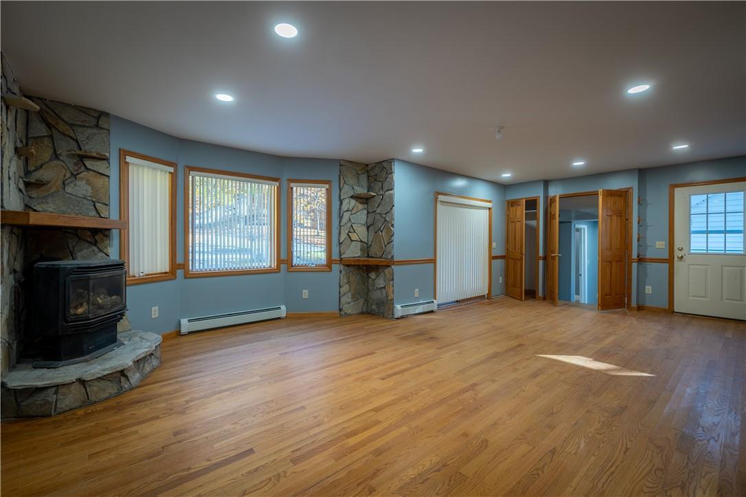Single Family Mountain  Rockland County, NY 10956, MLS-H6335271-20