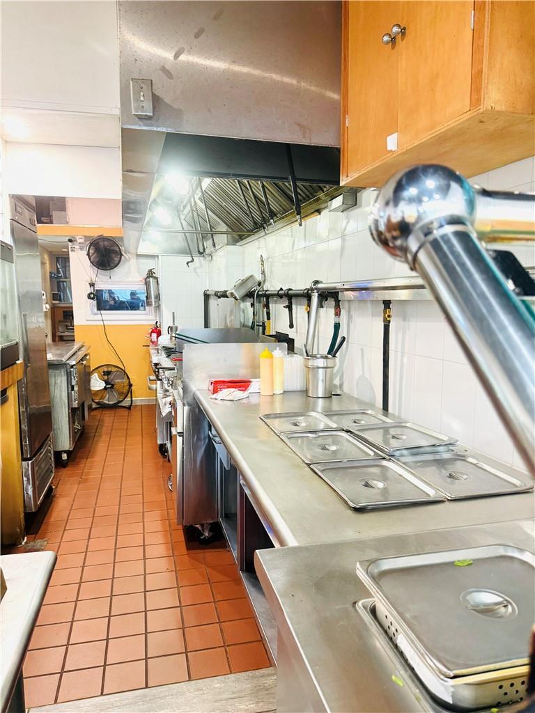 Commercial Sale Broadway  Manhattan, NY 10033, MLS-H6335544-11