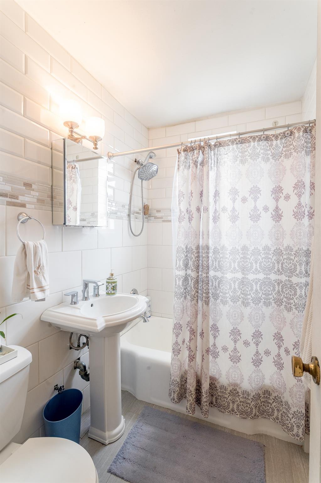 Coop Netherland  Bronx, NY 10471, MLS-H6335800-4