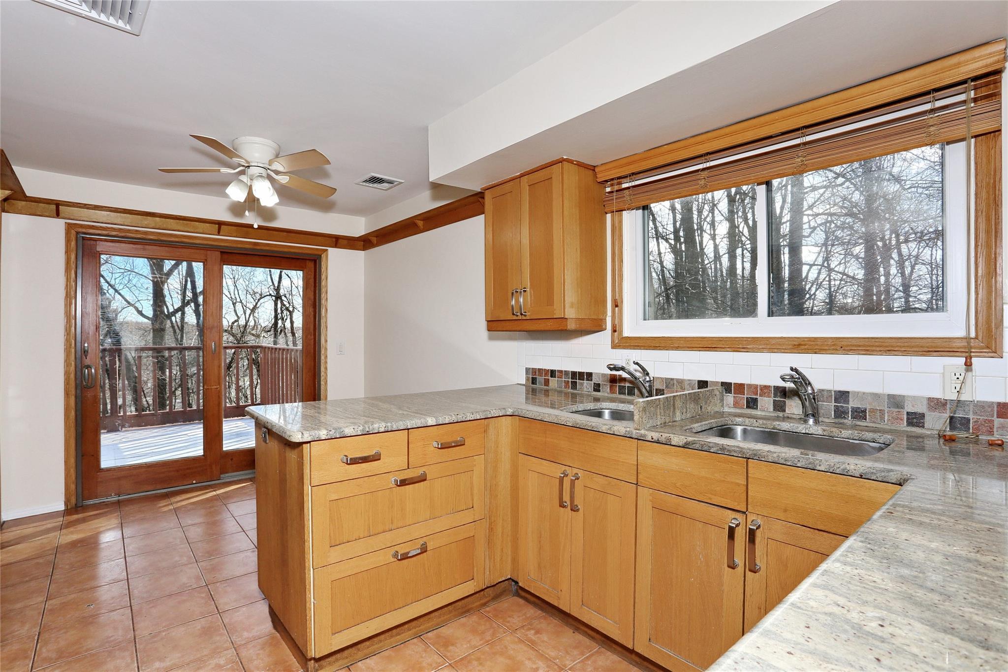 Single Family Country Club  Rockland County, NY 10952, MLS-H6335801-13