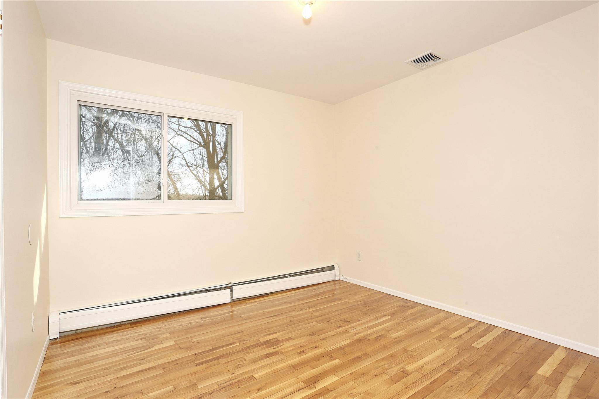 Single Family Country Club  Rockland County, NY 10952, MLS-H6335801-22