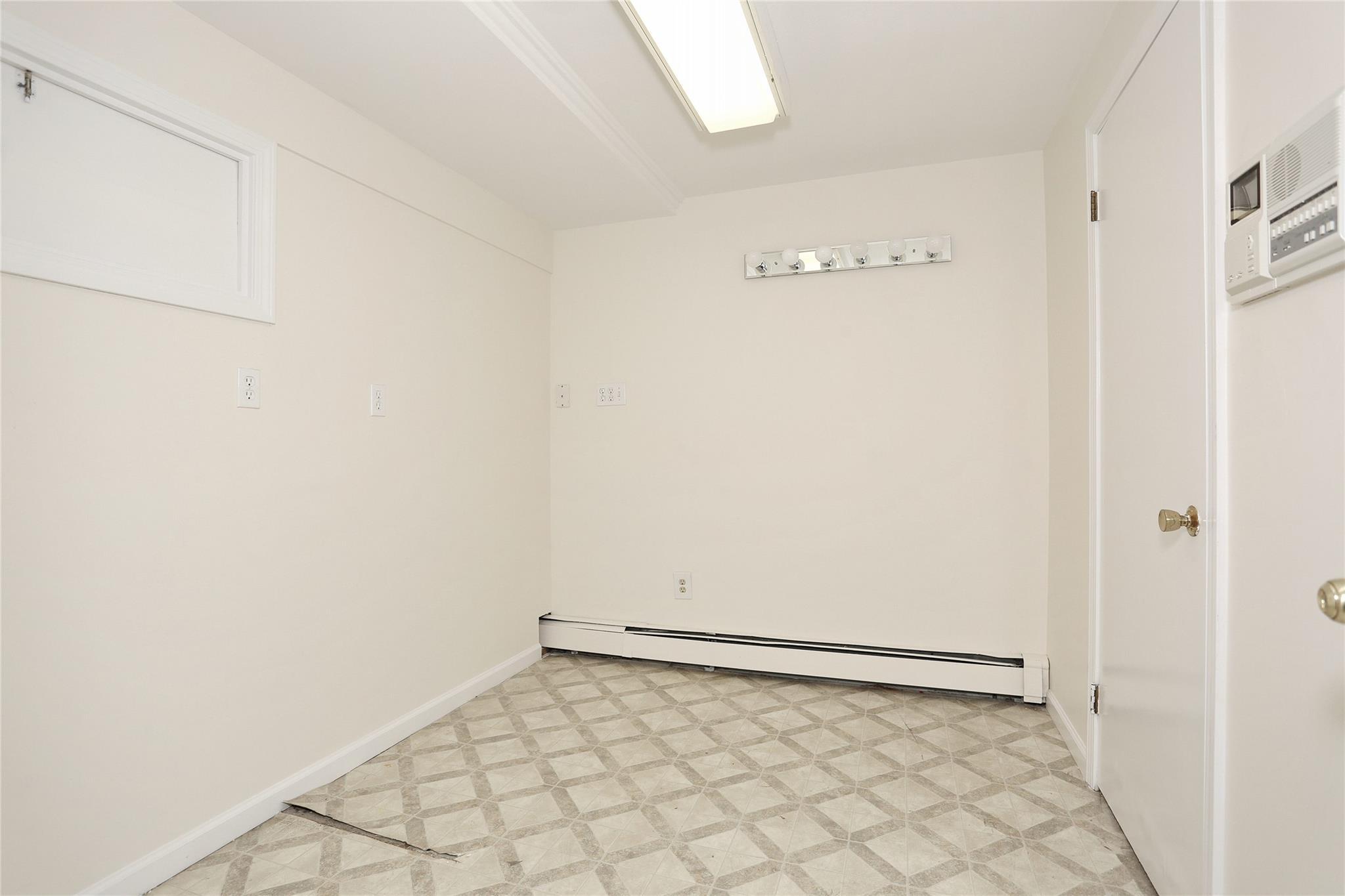 Single Family Country Club  Rockland County, NY 10952, MLS-H6335801-26