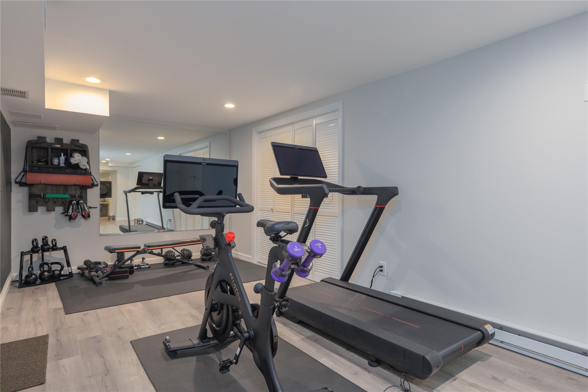 Single Family Hubbard  Westchester County, NY 10708, MLS-H6335857-35