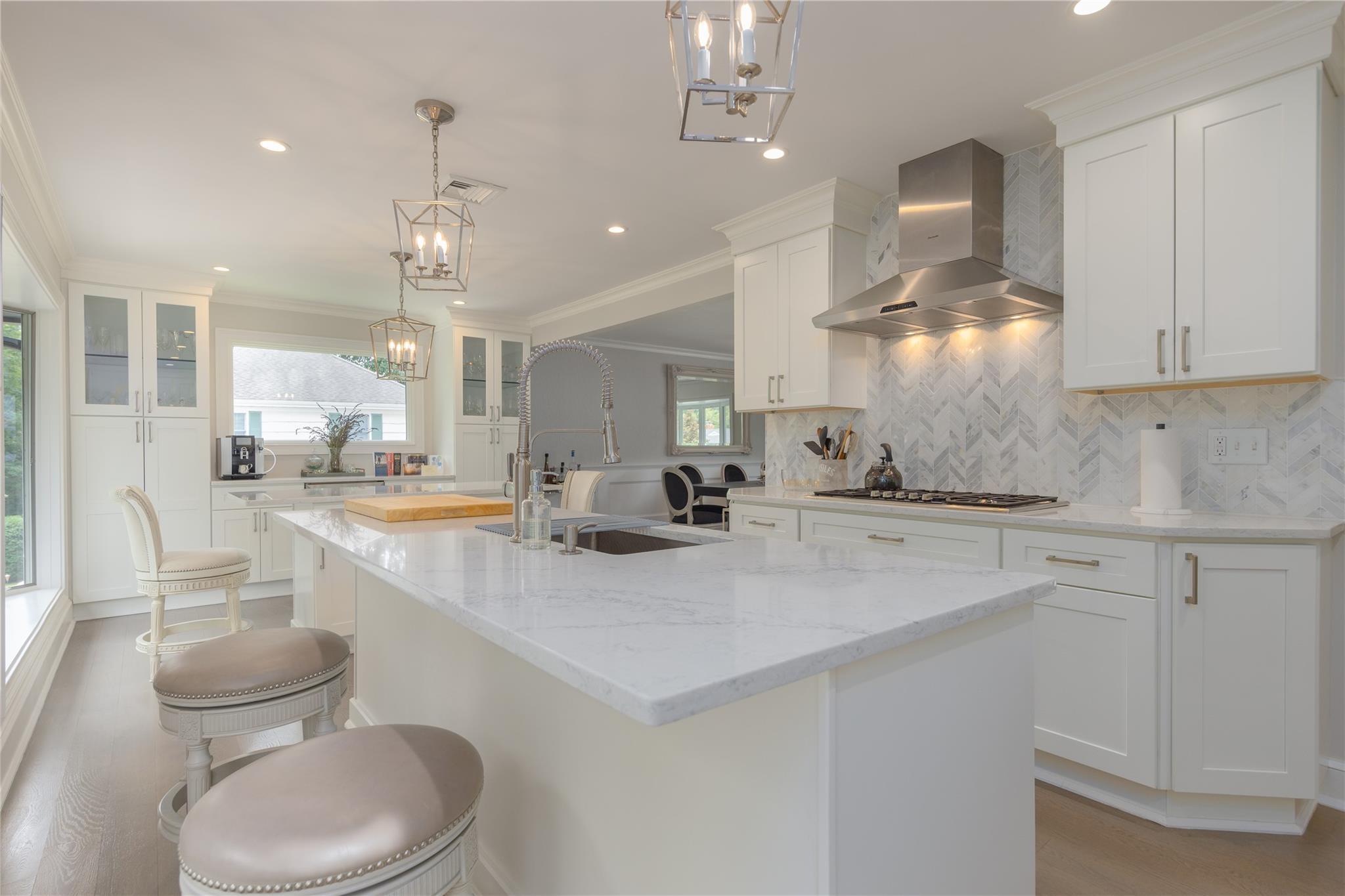 Single Family Hubbard  Westchester County, NY 10708, MLS-H6335857-8