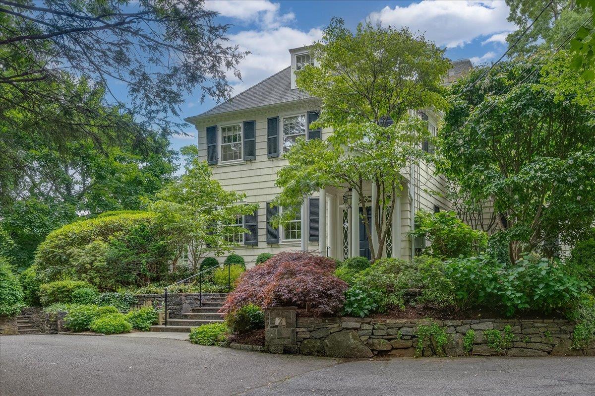Single Family Sackett  Westchester County, NY 10538, MLS-H6335947-2