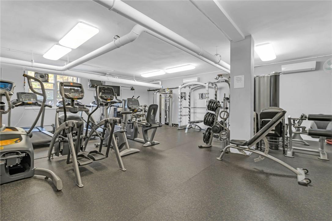Coop Blackstone  Bronx, NY 10471, MLS-H6336165-16