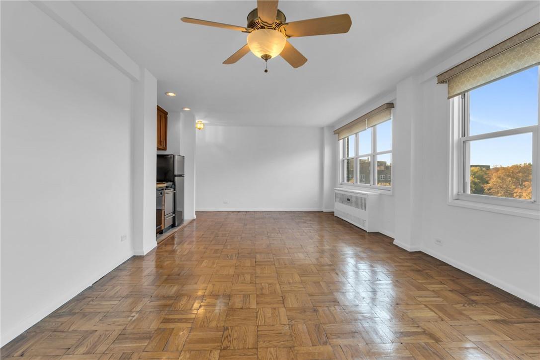 Coop Blackstone  Bronx, NY 10471, MLS-H6336165-3