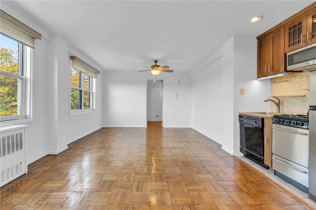 Coop Blackstone  Bronx, NY 10471, MLS-H6336165-6