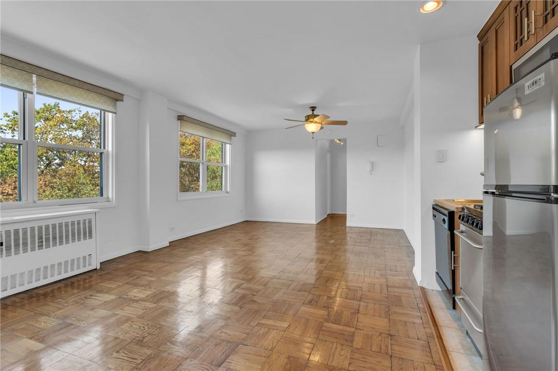Coop Blackstone  Bronx, NY 10471, MLS-H6336165-7