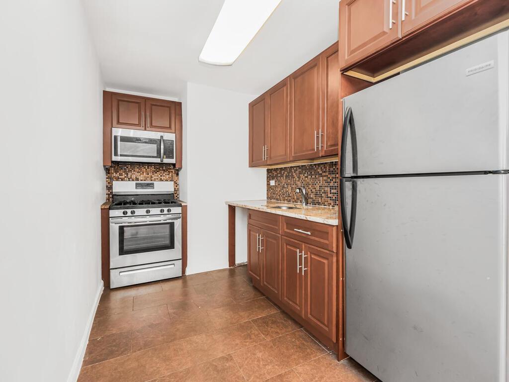 Coop Marion  Bronx, NY 10458, MLS-H6336263-7