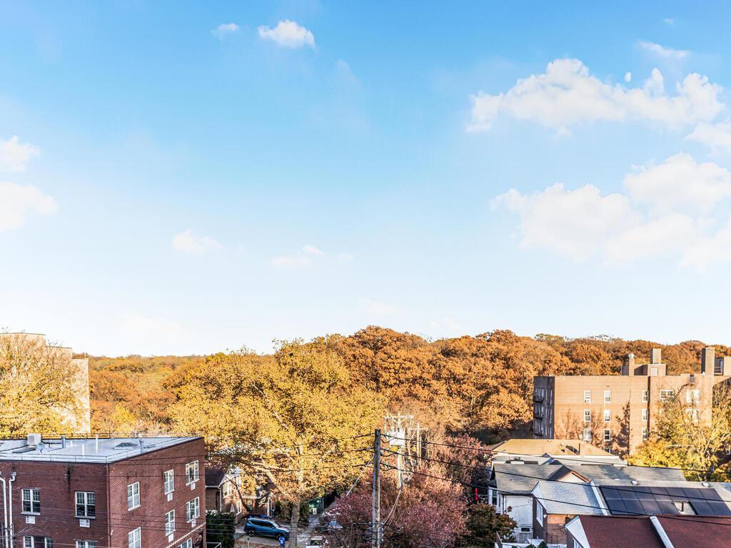 Coop Post  Bronx, NY 10471, MLS-H6336414-10