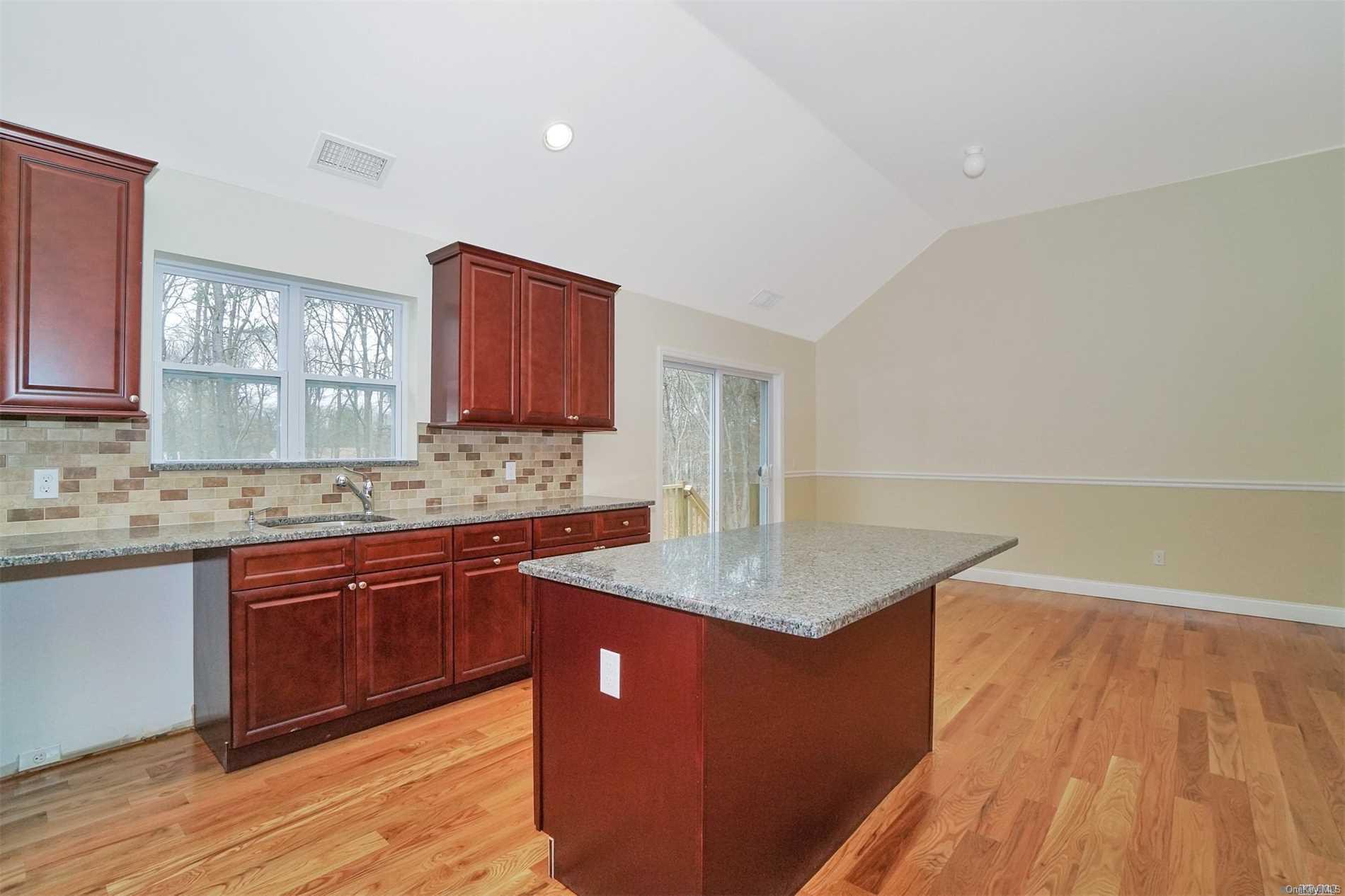 Single Family Blue Point  Suffolk County, NY 11738, MLS-L3109646-14