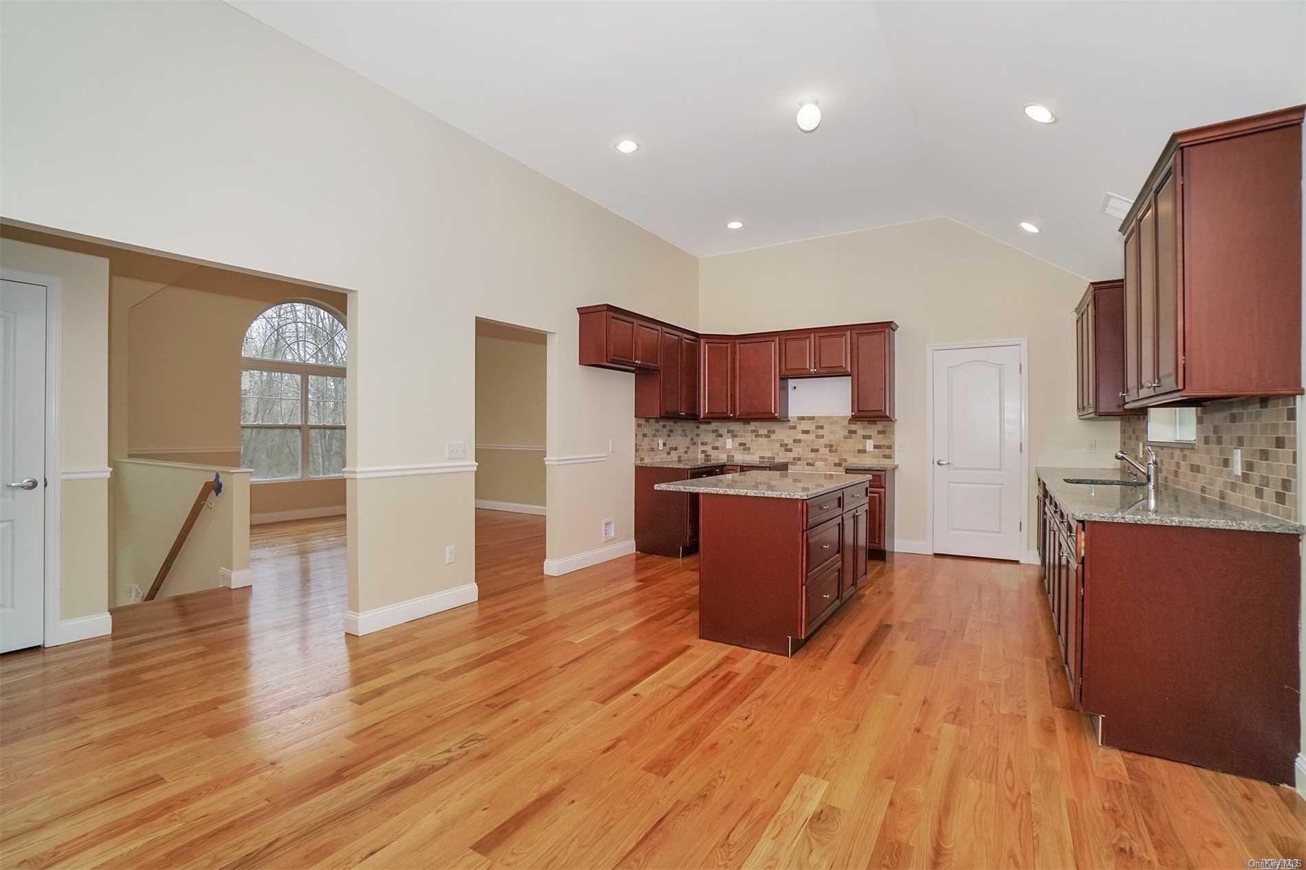 Single Family Blue Point  Suffolk County, NY 11738, MLS-L3109646-7