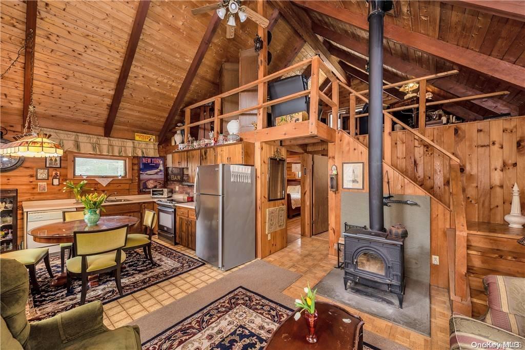 Single Family Ulster Heights  Ulster County, NY 12489, MLS-L3299433-5