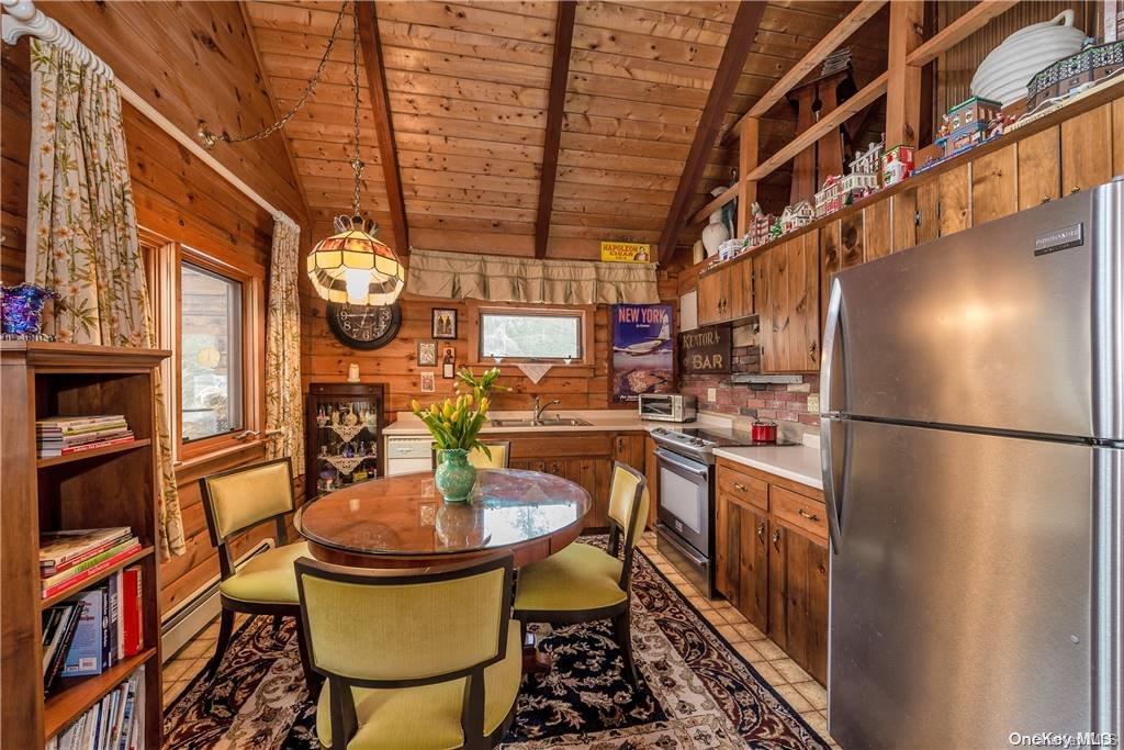 Single Family Ulster Heights  Ulster County, NY 12489, MLS-L3299433-7