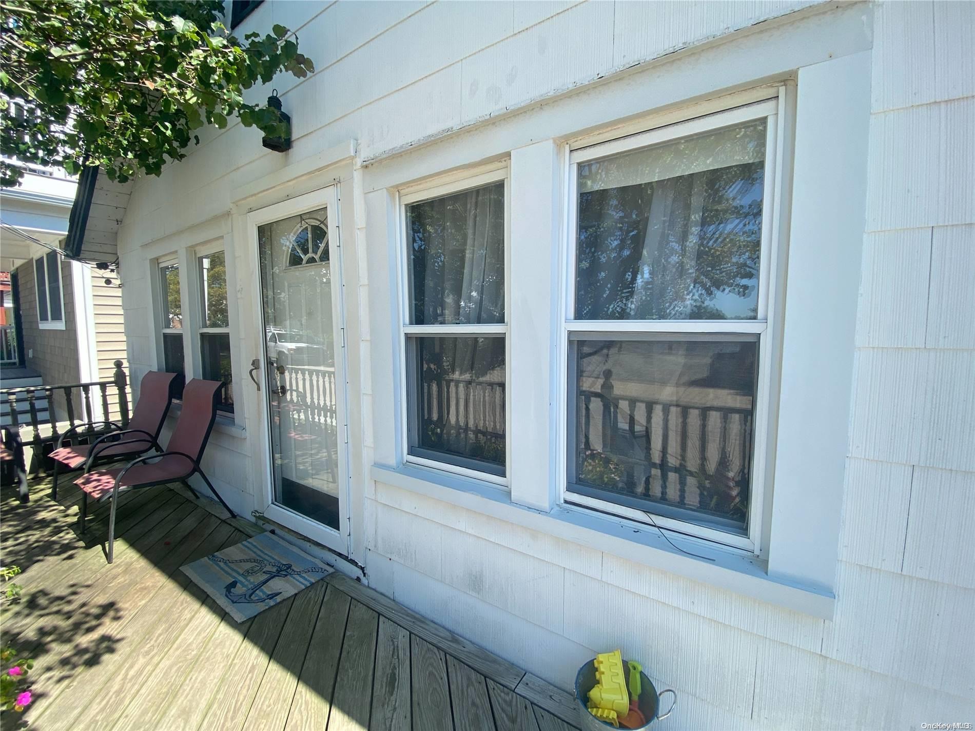Single Family Parkside  Nassau County, NY 11569, MLS-L3350357-2