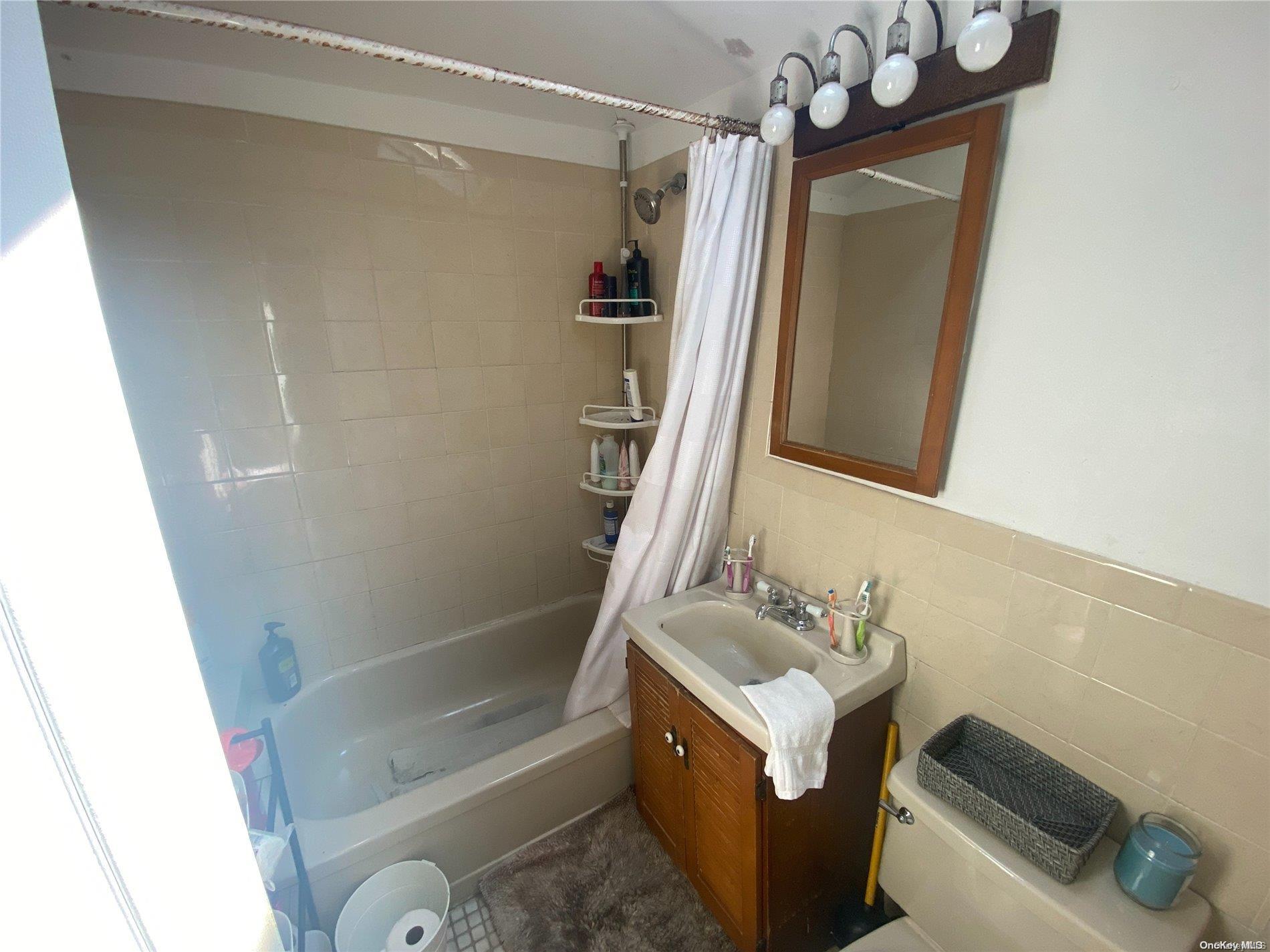 Single Family Parkside  Nassau County, NY 11569, MLS-L3350357-5