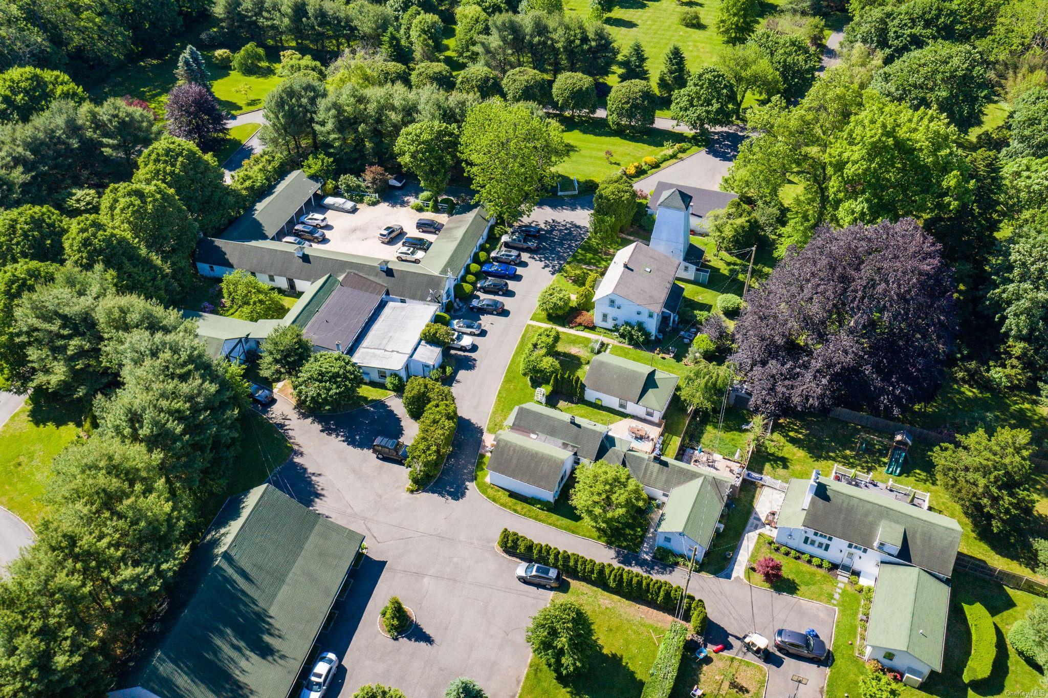 Single Family Old Westbury  Nassau County, NY 11568, MLS-L3432703-20