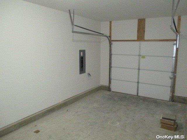 Single Family Bayview  Suffolk County, NY 11713, MLS-L3436386-27