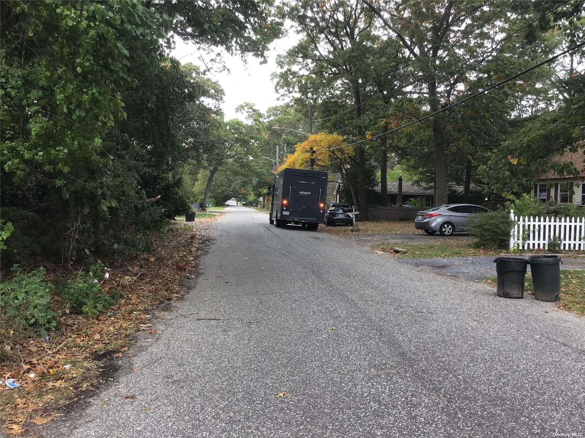 Single Family Broadway  Suffolk County, NY 11950, MLS-L3437528-21