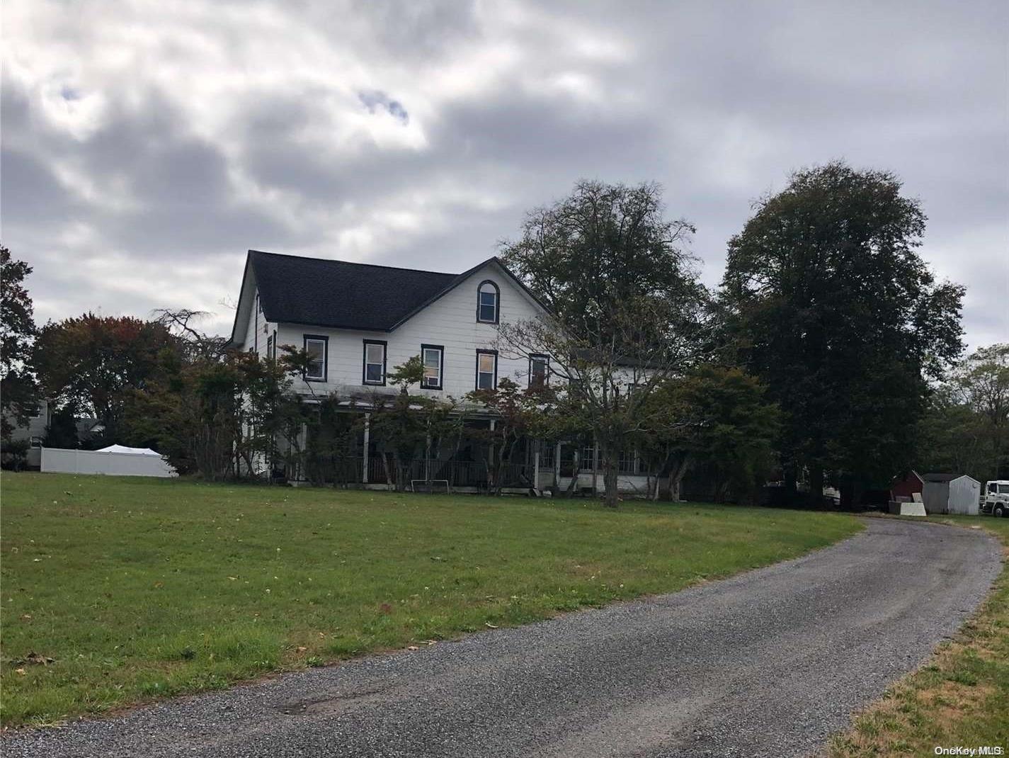 Single Family Belleview  Suffolk County, NY 11934, MLS-L3442478-2