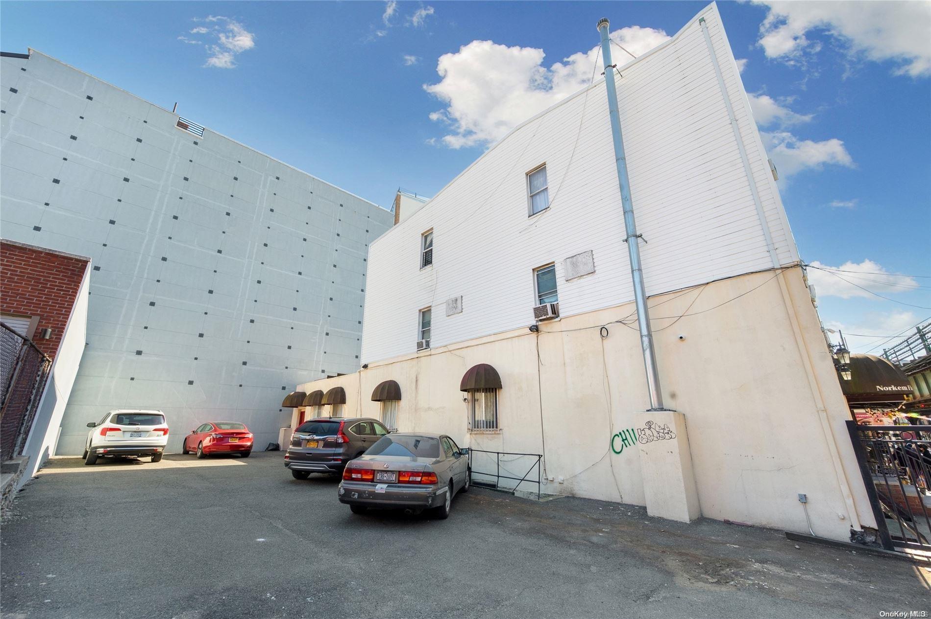 Commercial Sale 31st  Queens, NY 11102, MLS-L3443912-3