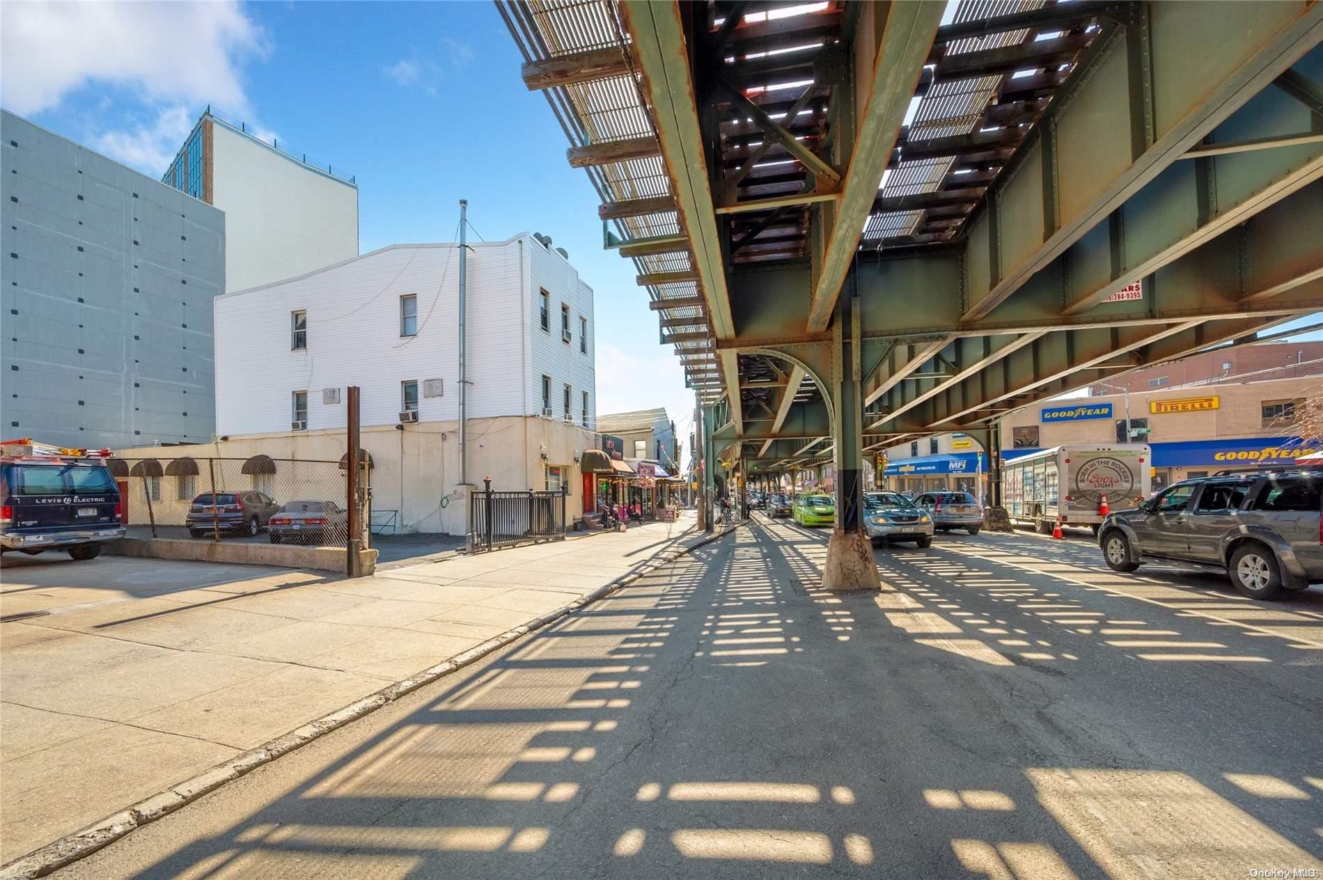 Commercial Sale 31st  Queens, NY 11102, MLS-L3443912-7