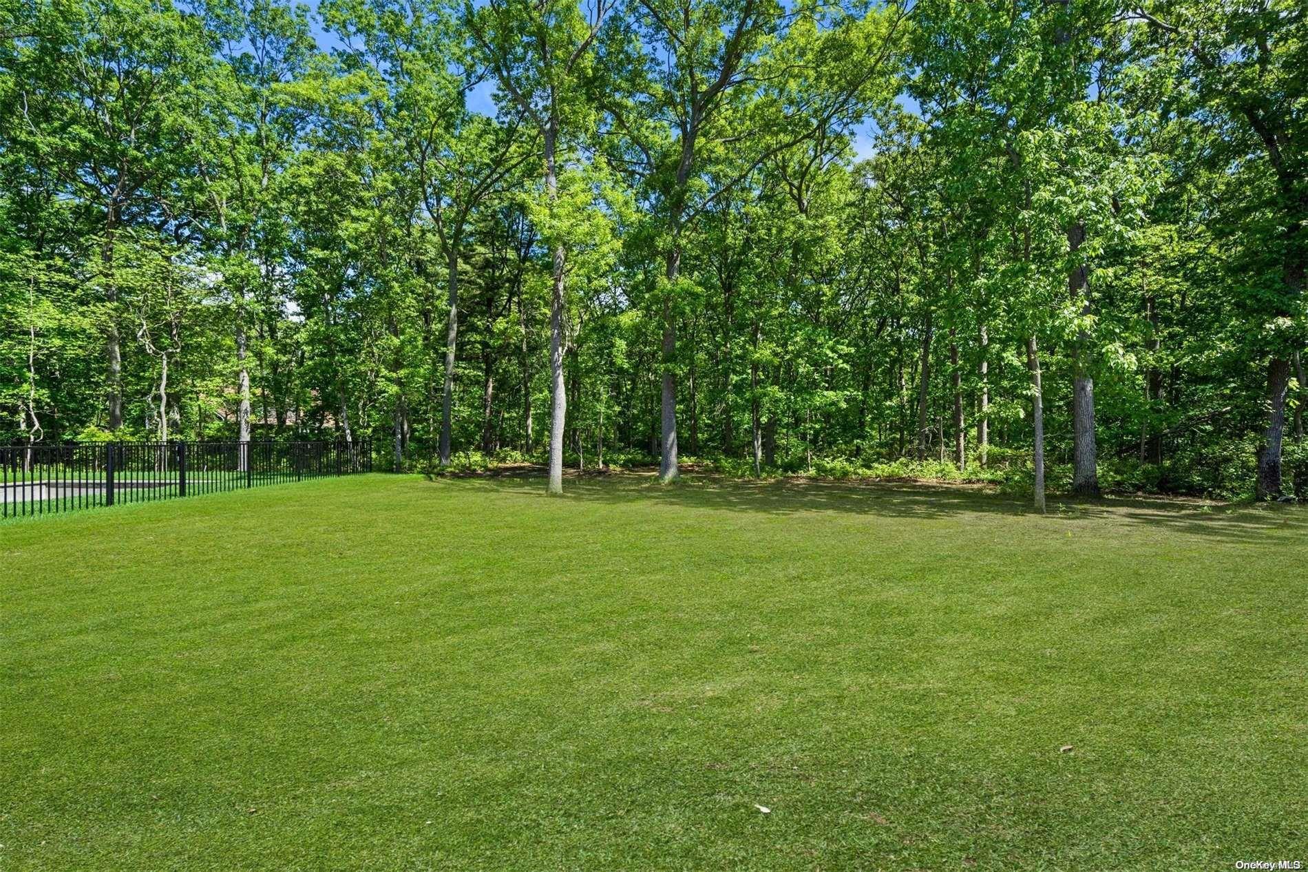 Single Family Beaver Dam  Suffolk County, NY 11719, MLS-L3460010-24