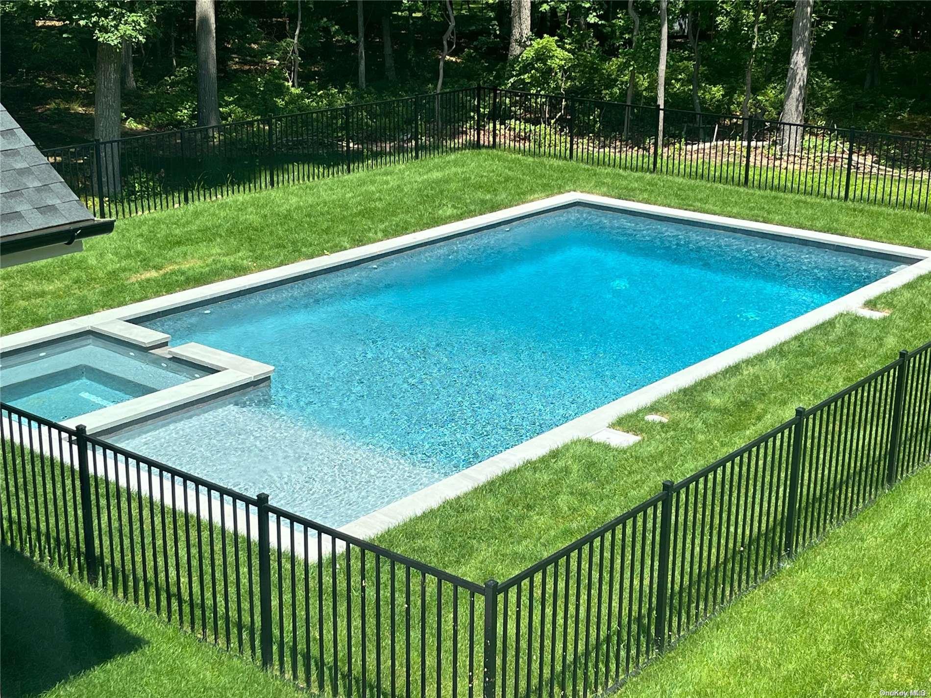 Single Family Beaver Dam  Suffolk County, NY 11719, MLS-L3460010-26