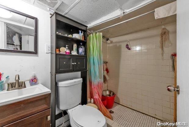 Single Family Homelawn  Queens, NY 11432, MLS-L3472686-18