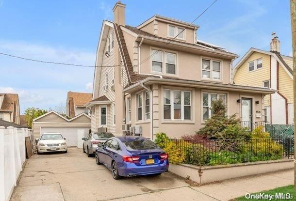 Single Family Homelawn  Queens, NY 11432, MLS-L3472686-22