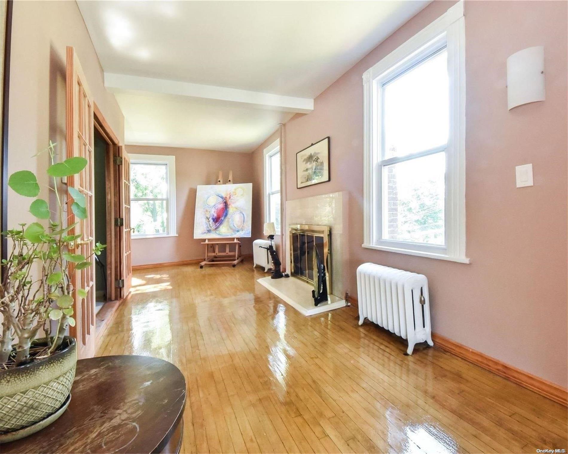 Single Family Cherry  Queens, NY 11363, MLS-L3482349-21