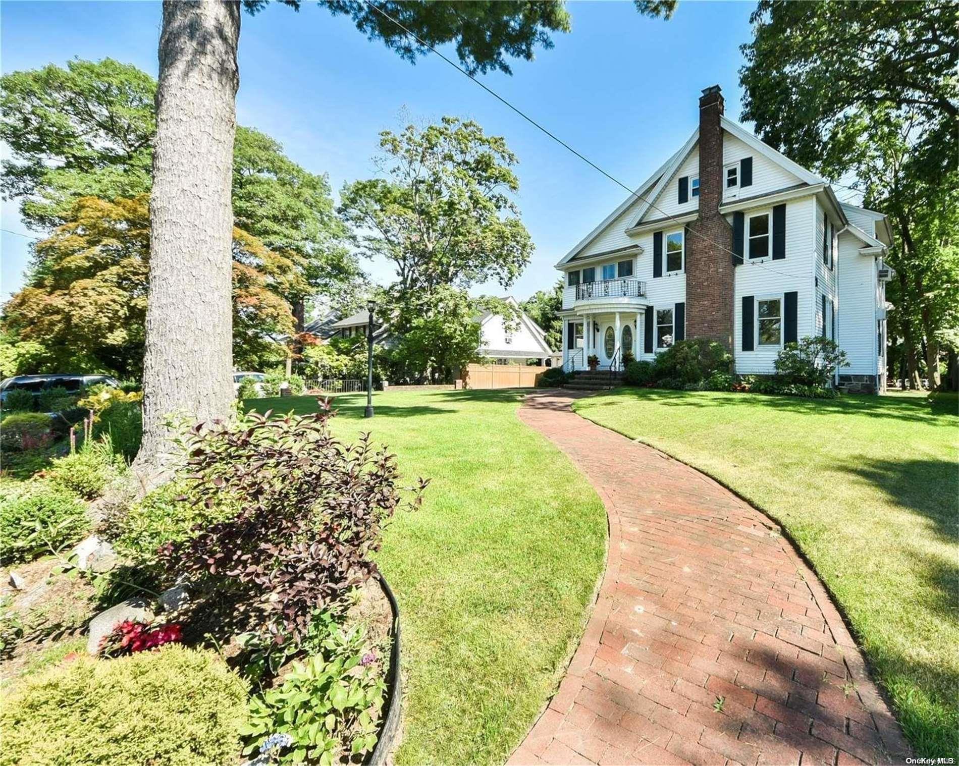 Single Family Cherry  Queens, NY 11363, MLS-L3482349-3