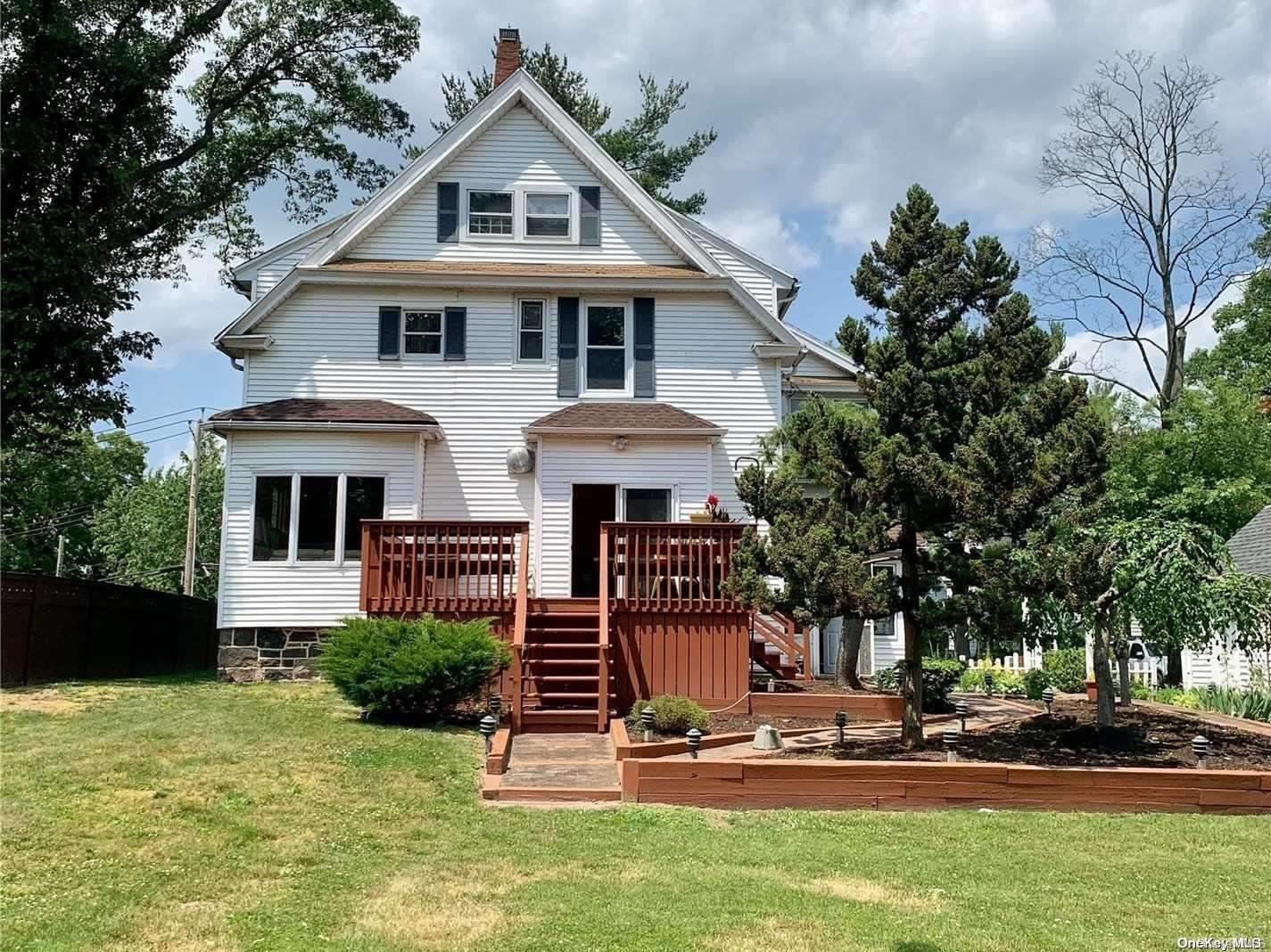 Single Family Cherry  Queens, NY 11363, MLS-L3482349-33
