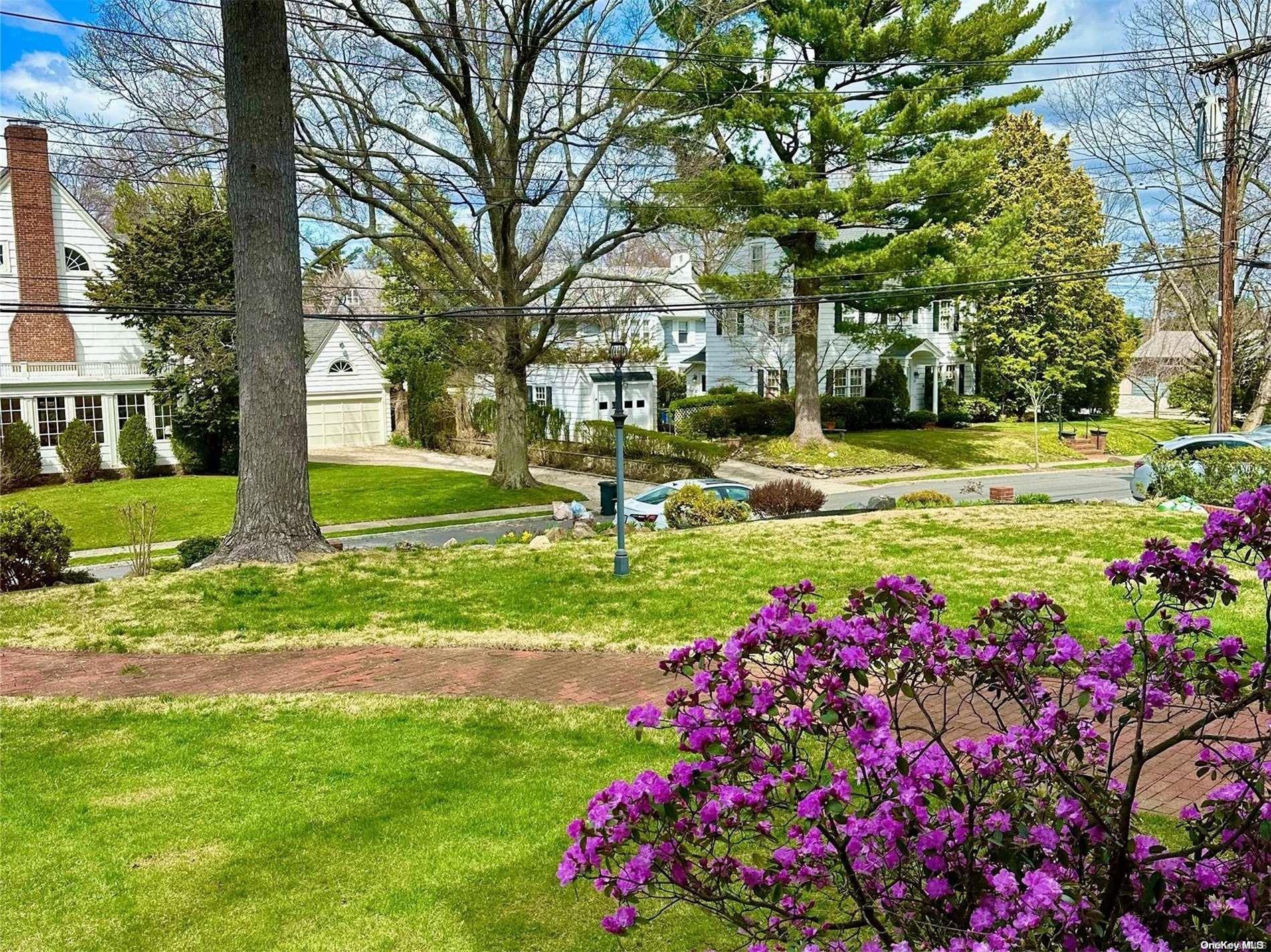 Single Family Cherry  Queens, NY 11363, MLS-L3482349-36