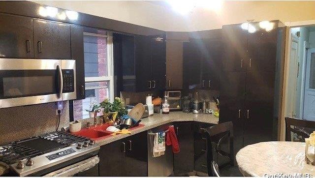Single Family Beverley  Brooklyn, NY 11218, MLS-L3482876-12