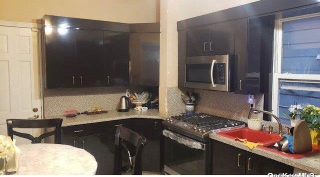 Single Family Beverley  Brooklyn, NY 11218, MLS-L3482876-15